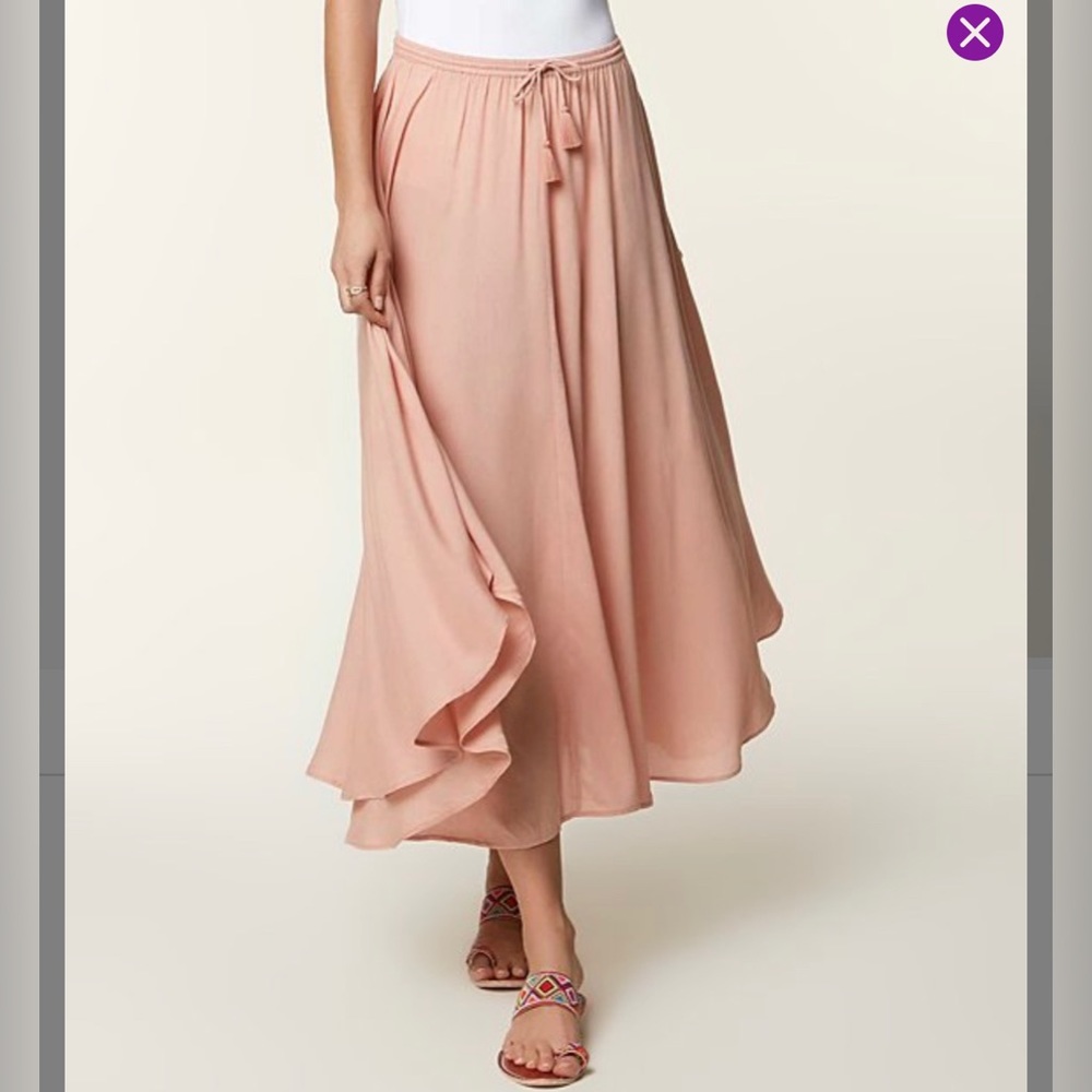 O’Neill pink skirt